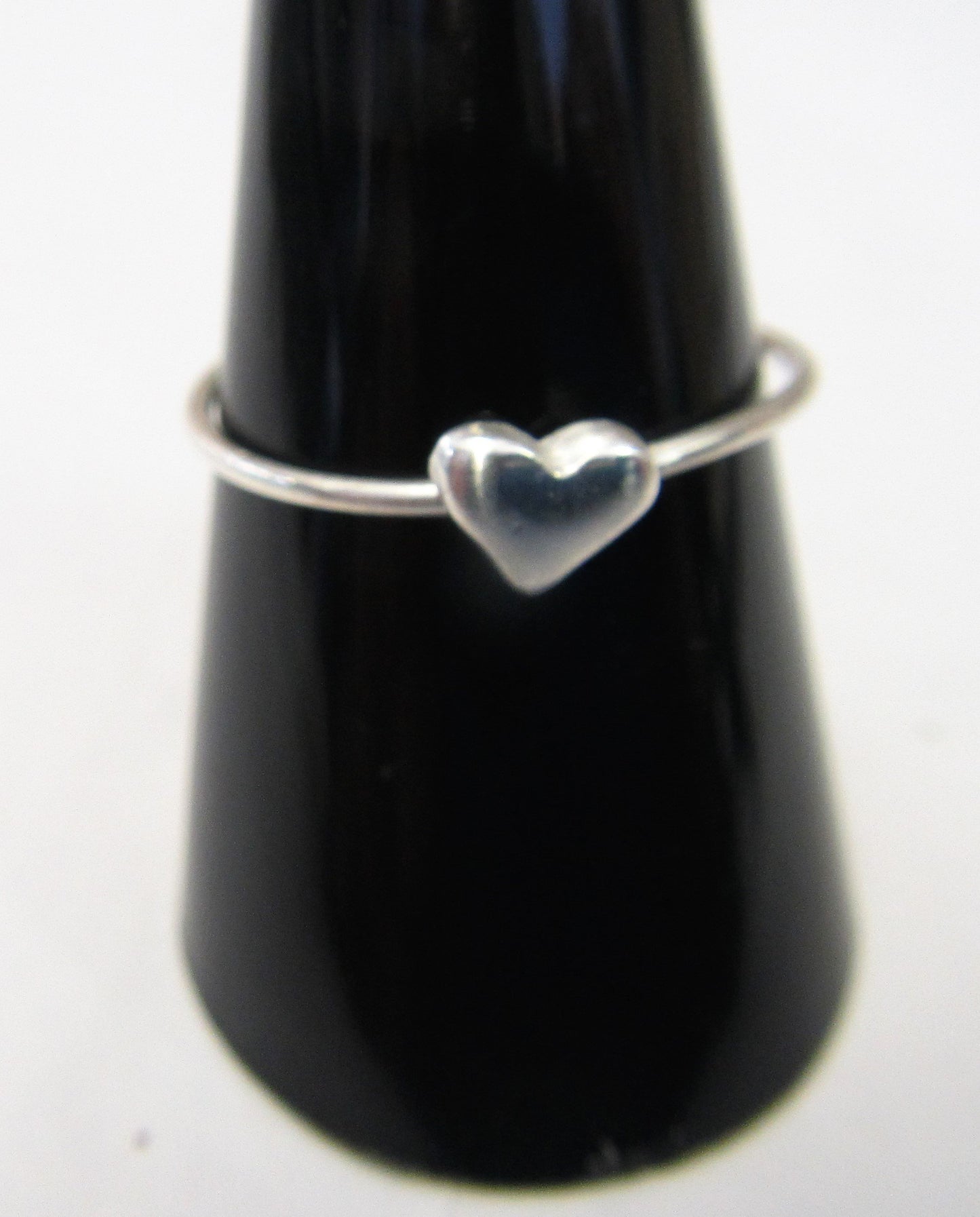 Handcrafted sterling silver heart wire ring Size R