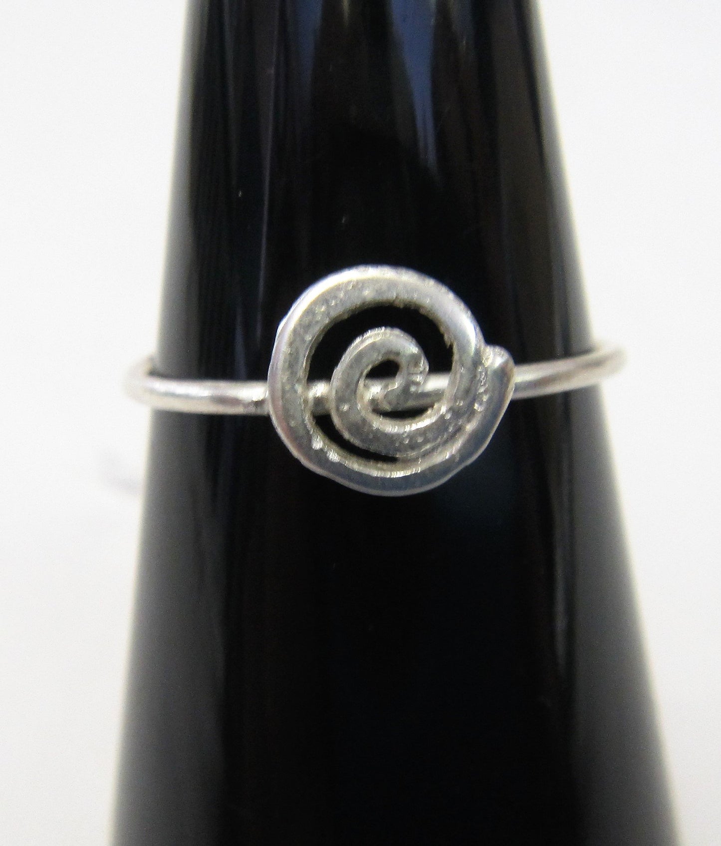 Handcrafted sterling silver swirl wire ring Size M