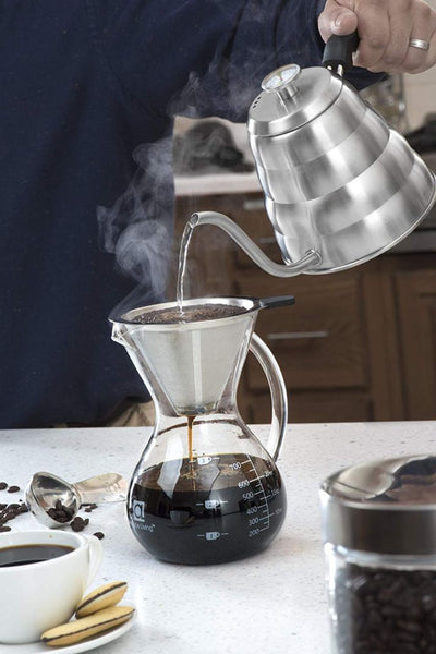 Both Your In-Laws & Hipster House Guests Will be Impressed by These Pour Over Sets