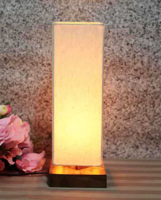 Handcrafted Decorative Table Lamp In Sheesham Wood