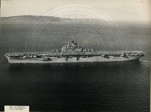 Official Navy Photo of WWII era USS Bunker Hill (CV-17) Aircraft Carrier