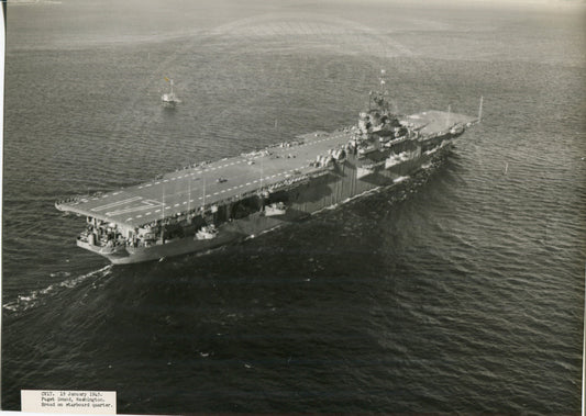 Official Navy Photo of WWII era USS Bunker Hill (CV-17) Aircraft Carrier
