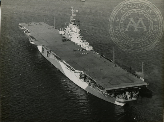 Official Navy Photo of WWII era USS Bennington (CV-20) Aircraft Carrier