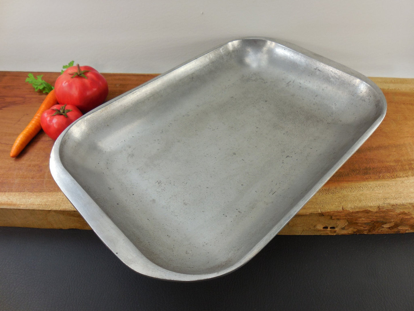 SOLD Club Aluminum Cookware Hammercraft - Large Open Roasting Broiling Pan 12x18