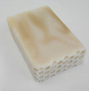 Handcrafted Goatmilk Honey soap (no palm oil)