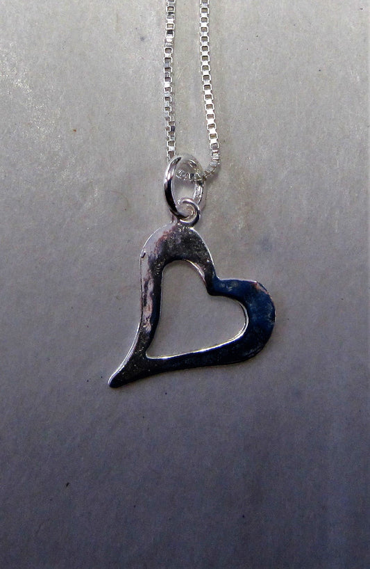 Handcrafted 925 sterling silver necklace heart pendant