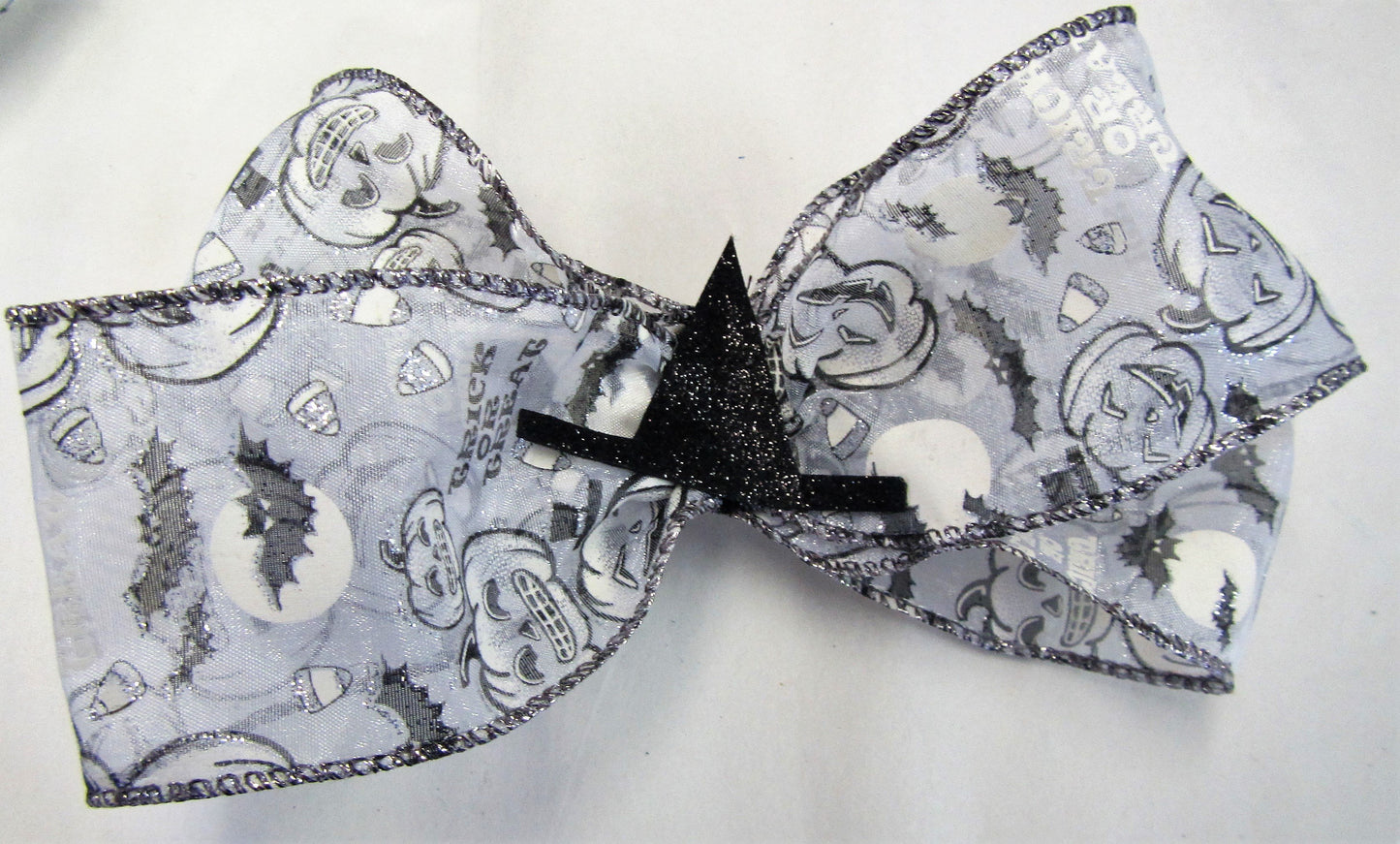 Handcrafted Halloween Bow - White Pumpkin