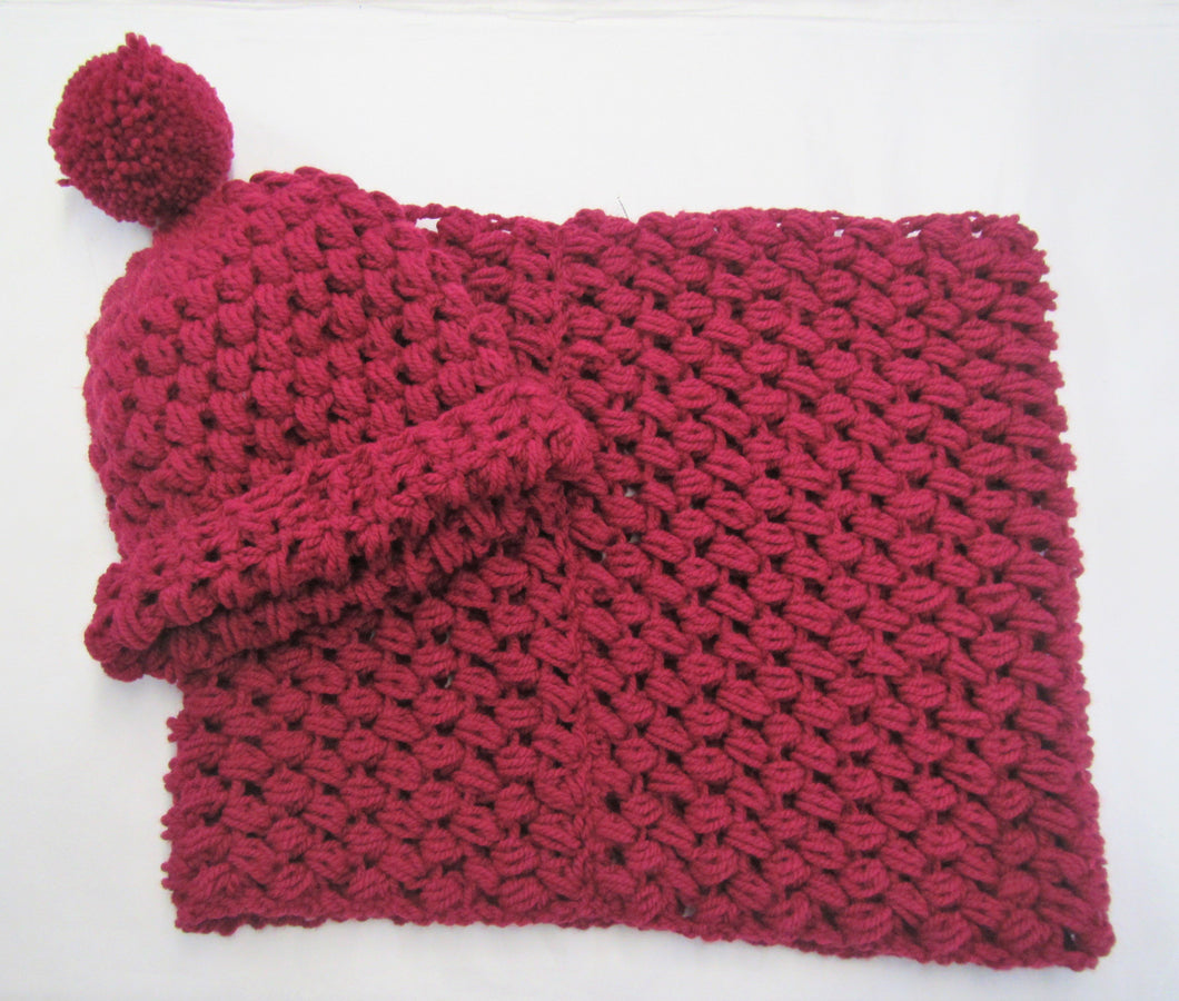 Handcrafted crochet purple woollen hat and snood set