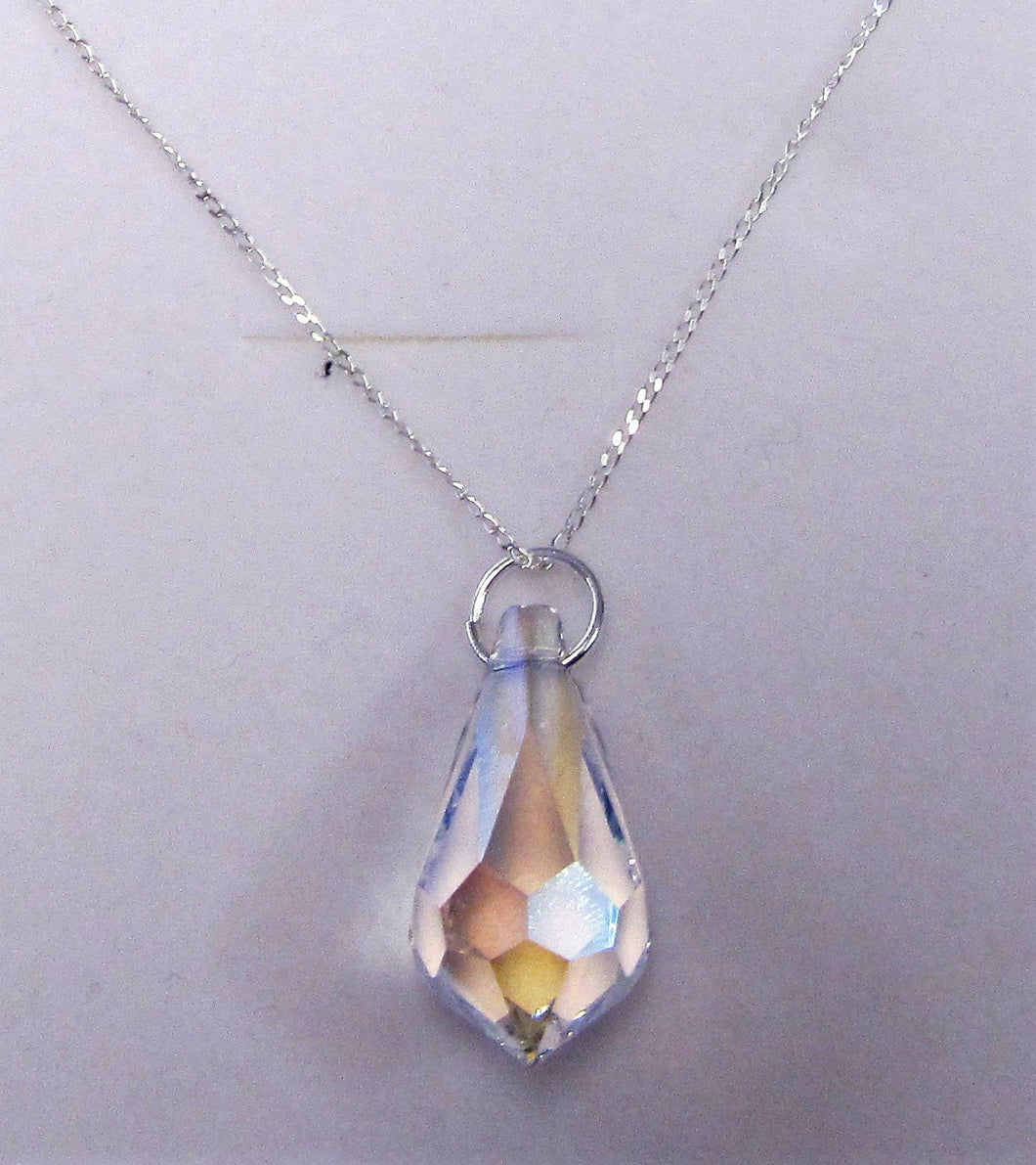 Handcrafted 925 sterling silver necklace with clear swarovski crystal pendant