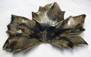 Handcrafted beautiful ceramic leaf plates