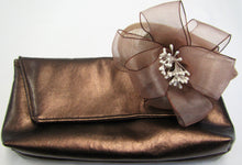 Load image into Gallery viewer, Handcrafted small beige bow  fascinator  on a hair band