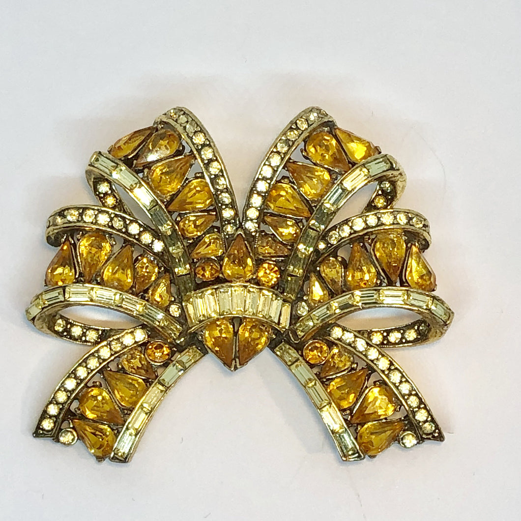 HOLLYCRAFT Copywright 1957 Gold Plated Amber Diamante Brooch
