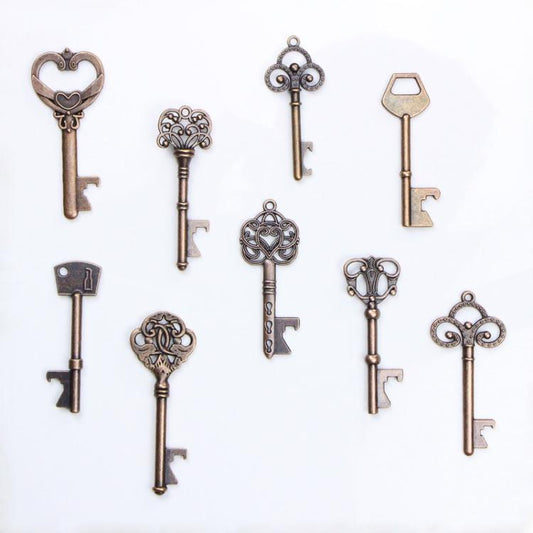 Mixed Set Of Keys In Different Size As  Decorations For Necklaces, Arts And Crafts(Set of 9 PCS)