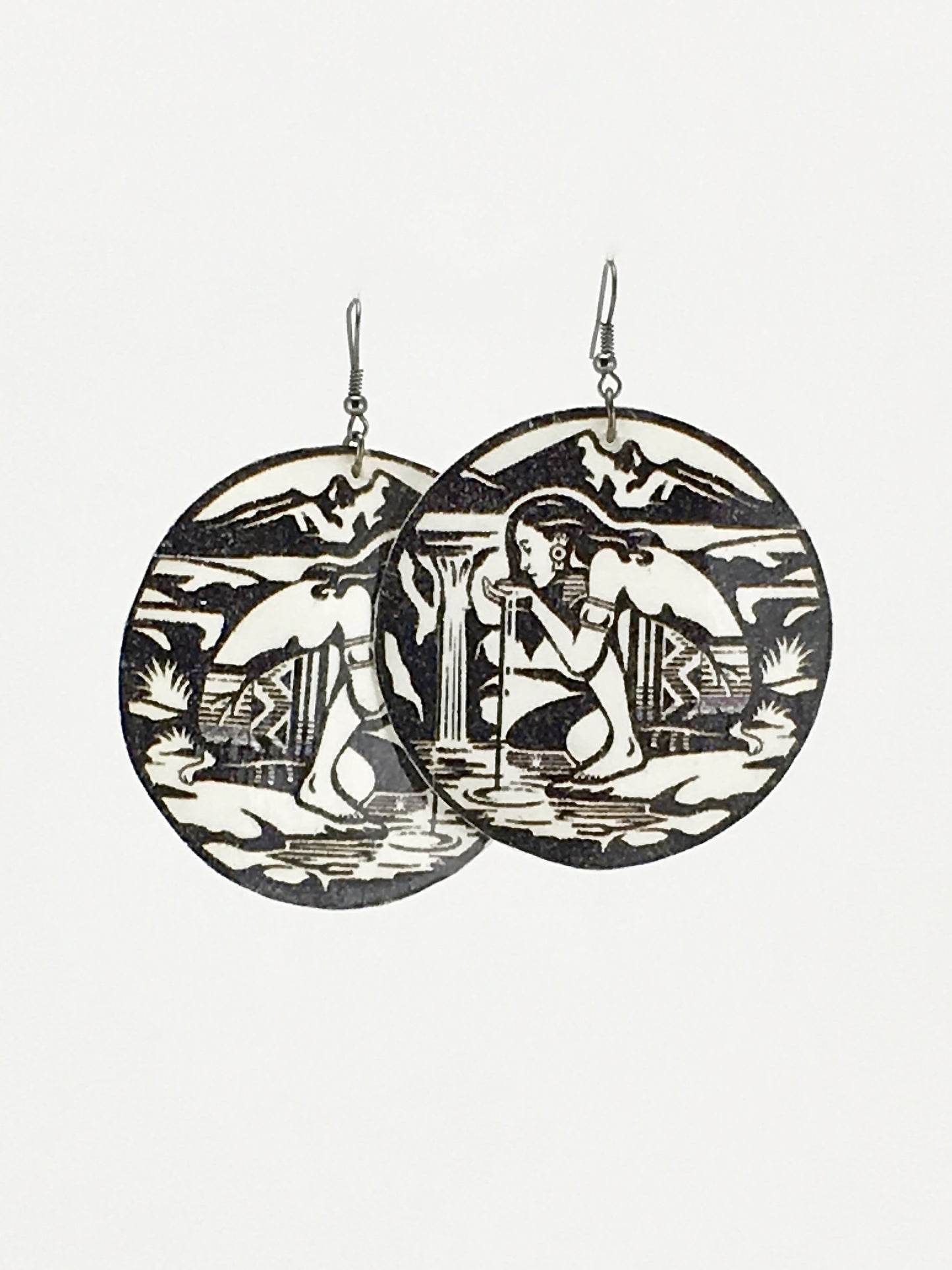 Native American handcrafted shell dangle earrings