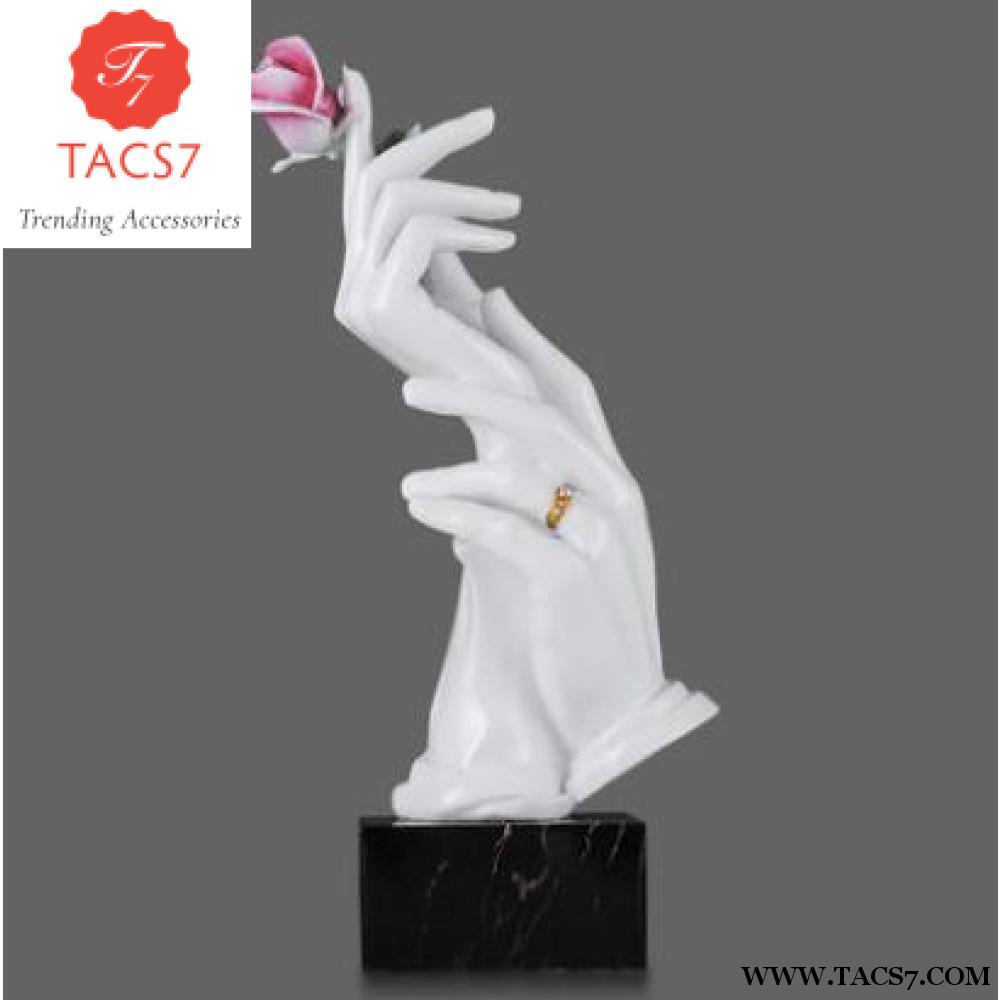 Hand Rose Luxury Resin Arts Crafts Wedding Gifts Creative Sculptures Livingroom Desktop Ornaments Home Furnishings Decoration
