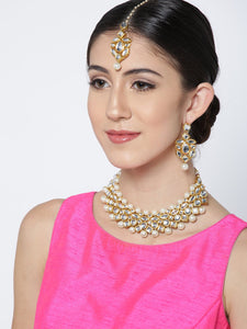 Karatcart Off-White Gold-Plated Kundan-Studded Handcrafted Jewellery Set