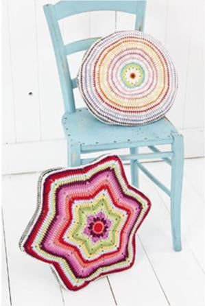 Stylecraft Crochet Cushion Pattern - 9137